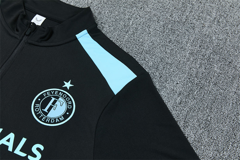 Chándal del Feyenoord (Temporada 2024/2025) disponible!