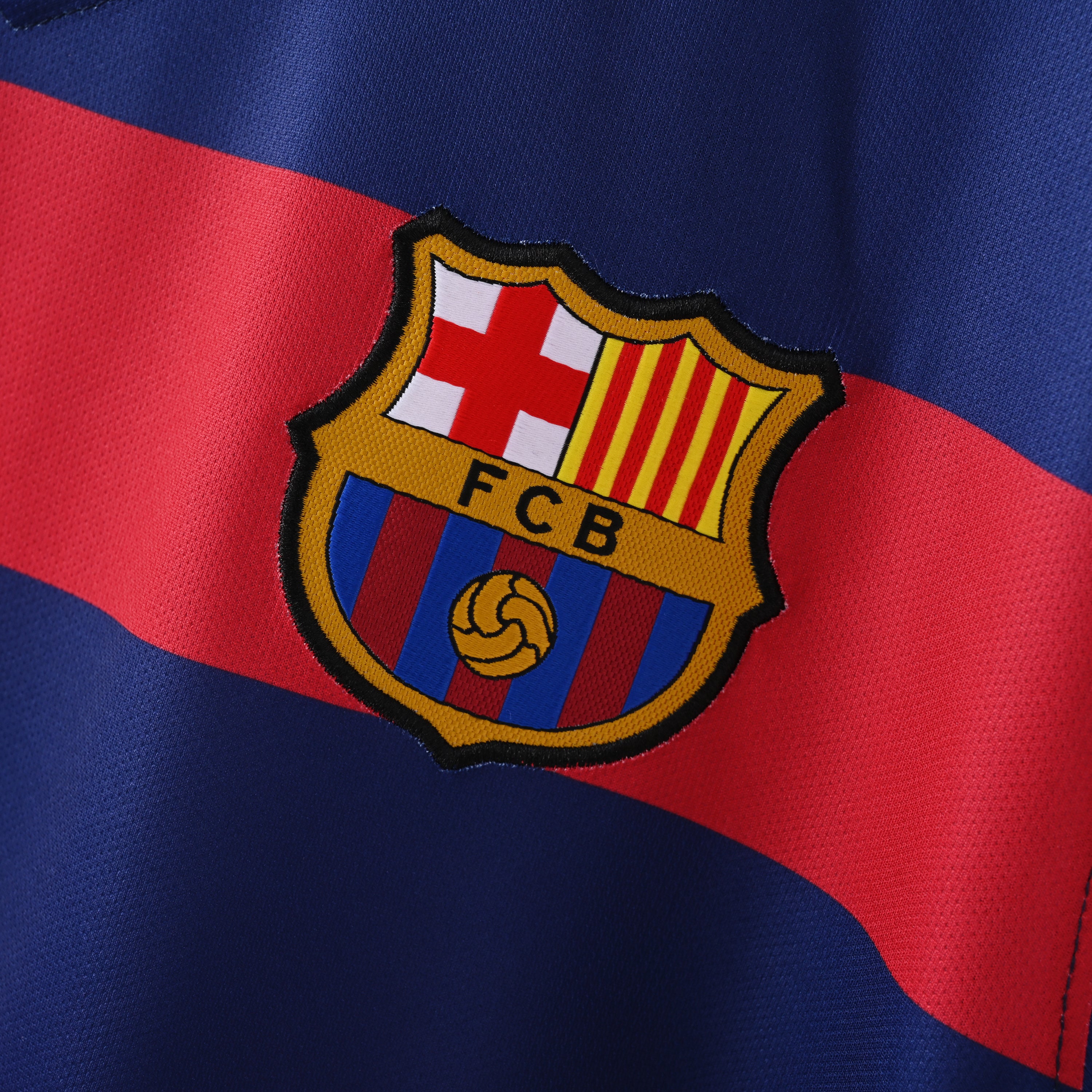 Camiseta Icónica FC Barcelona Temporada 2015/2016 (Local)