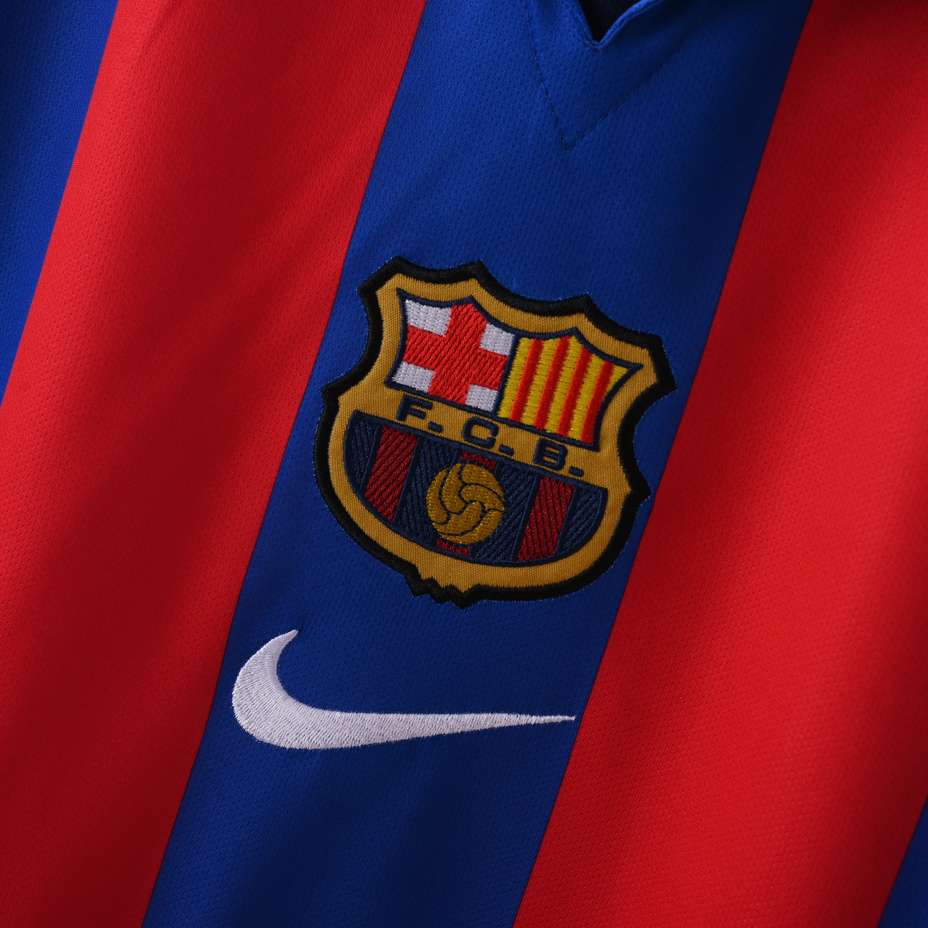 Camiseta Icónica FC Barcelona Temporada 1999/2000 (Local - Centenario)