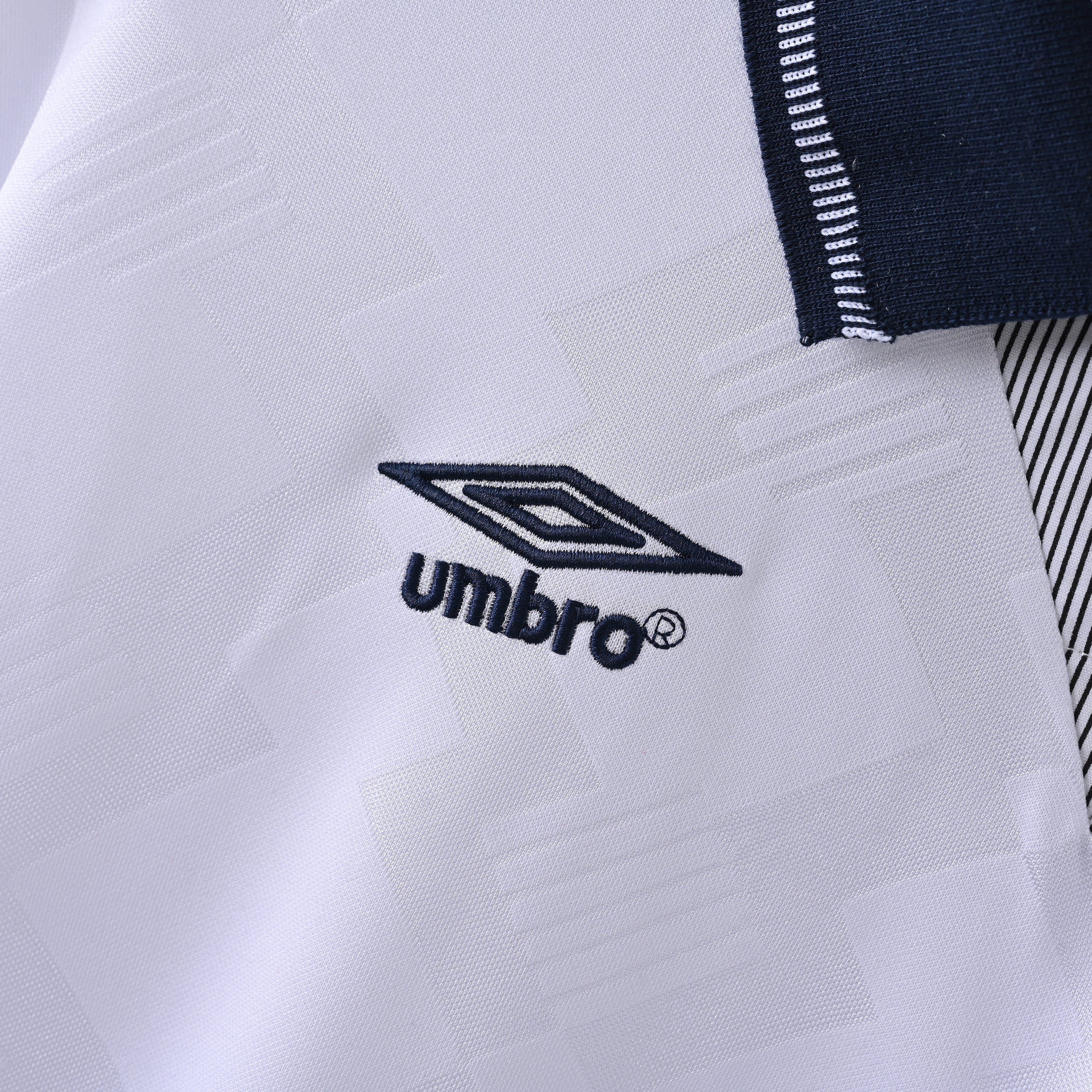 Camiseta Icónica Selección de Inglaterra Temporada 1990 (Local - Italia '90)