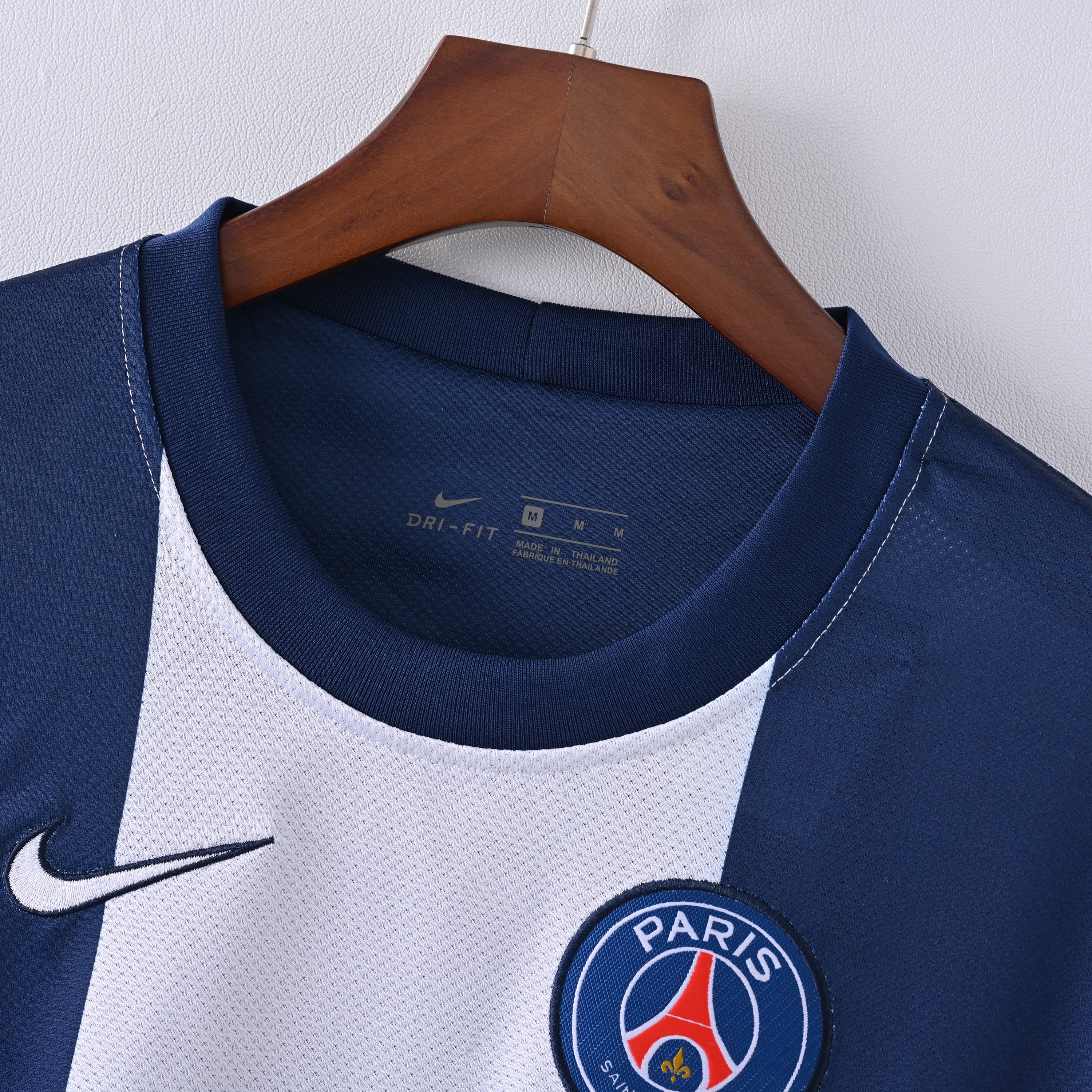 Camiseta Icónica Paris Saint-Germain Temporada 2011/2012 (Local)