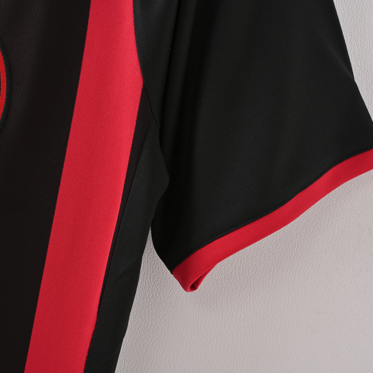Camiseta Icónica AC Milan Temporada 2006/2007