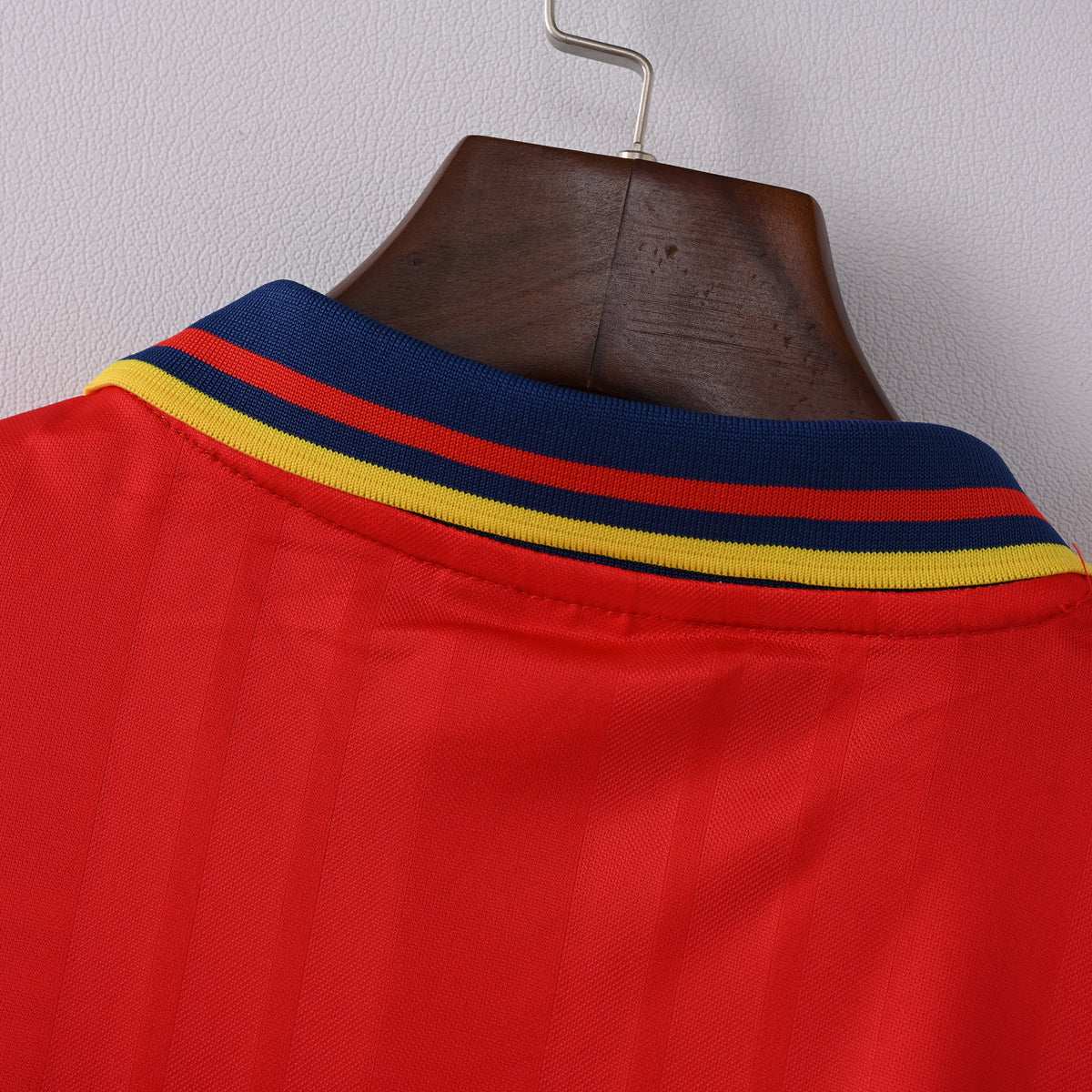 Camiseta Icónica Selección de España Temporada 1994/1996 (Local)