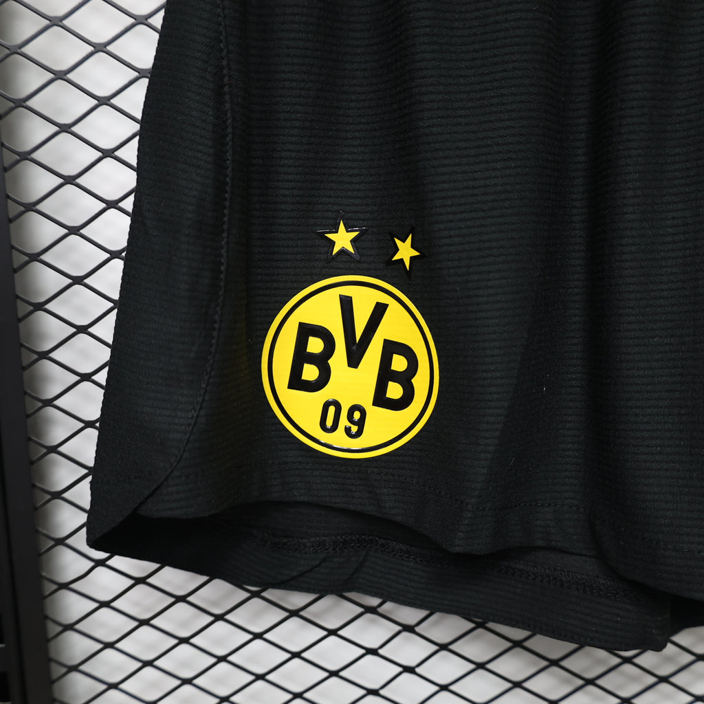 Short Oficial de Equipación – Borussia Dortmund (Temporada 2026/27)