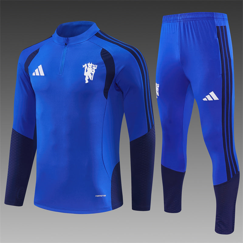 ⚽ Manchester United (Temporada Actual - Colección Training) 🔵⚡
