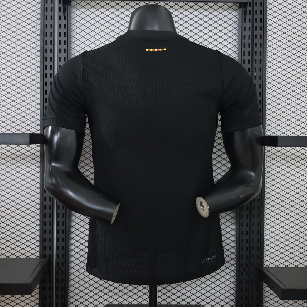 Stealth del FC Barcelona en color negro total