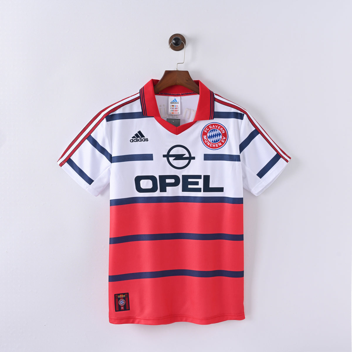 Camiseta Icónica Bayern de Múnich Temporada 1995/1997 (Visitante o Alternativa)